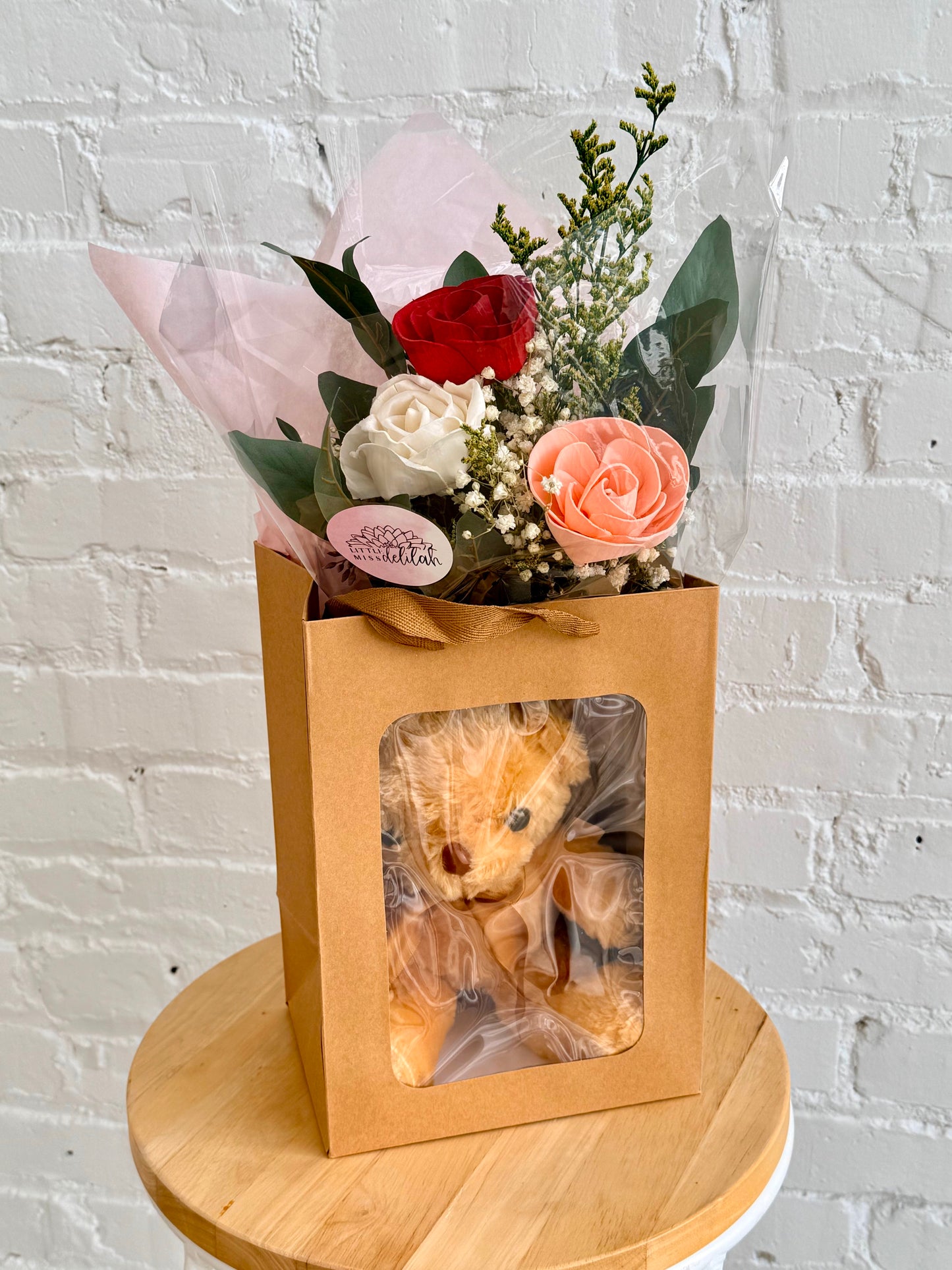 Valentine's Gift Set: Bear + Bouquet